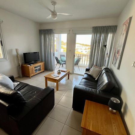 Beautiful 2 Bed Apartment In Peyia Valley, Paphos Eksteriør bilde