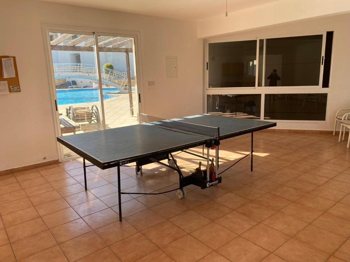 Beautiful 2 Bed Apartment In Peyia Valley, Paphos Eksteriør bilde